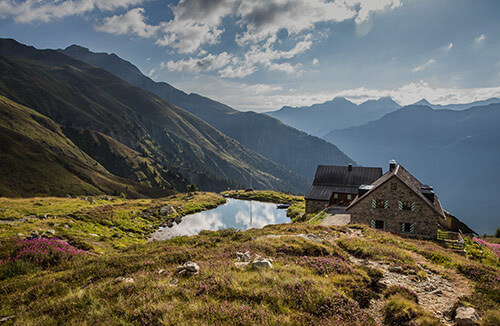 Alpine lodges & inns